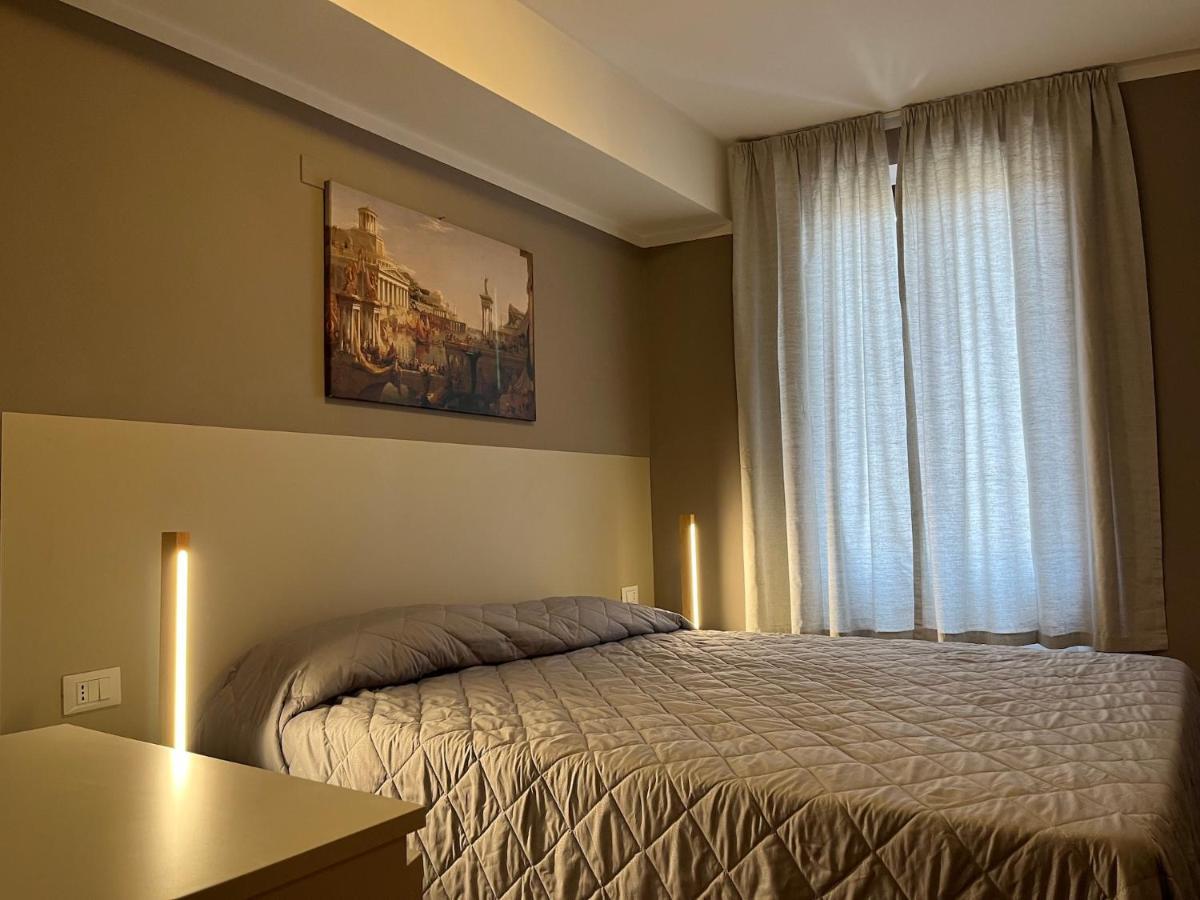 Anfite Apartments Aleardi Peschiera del Garda Buitenkant foto