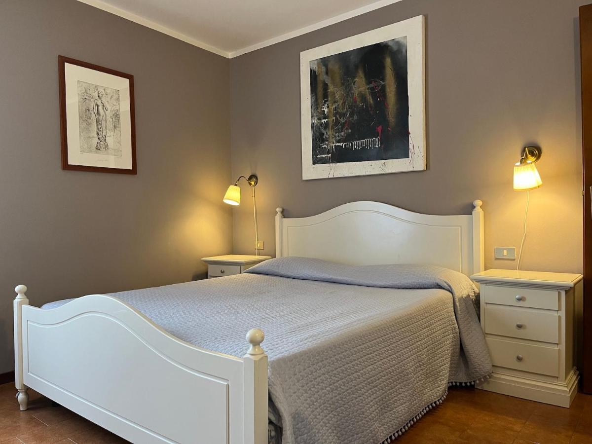 Anfite Apartments Aleardi Peschiera del Garda Buitenkant foto